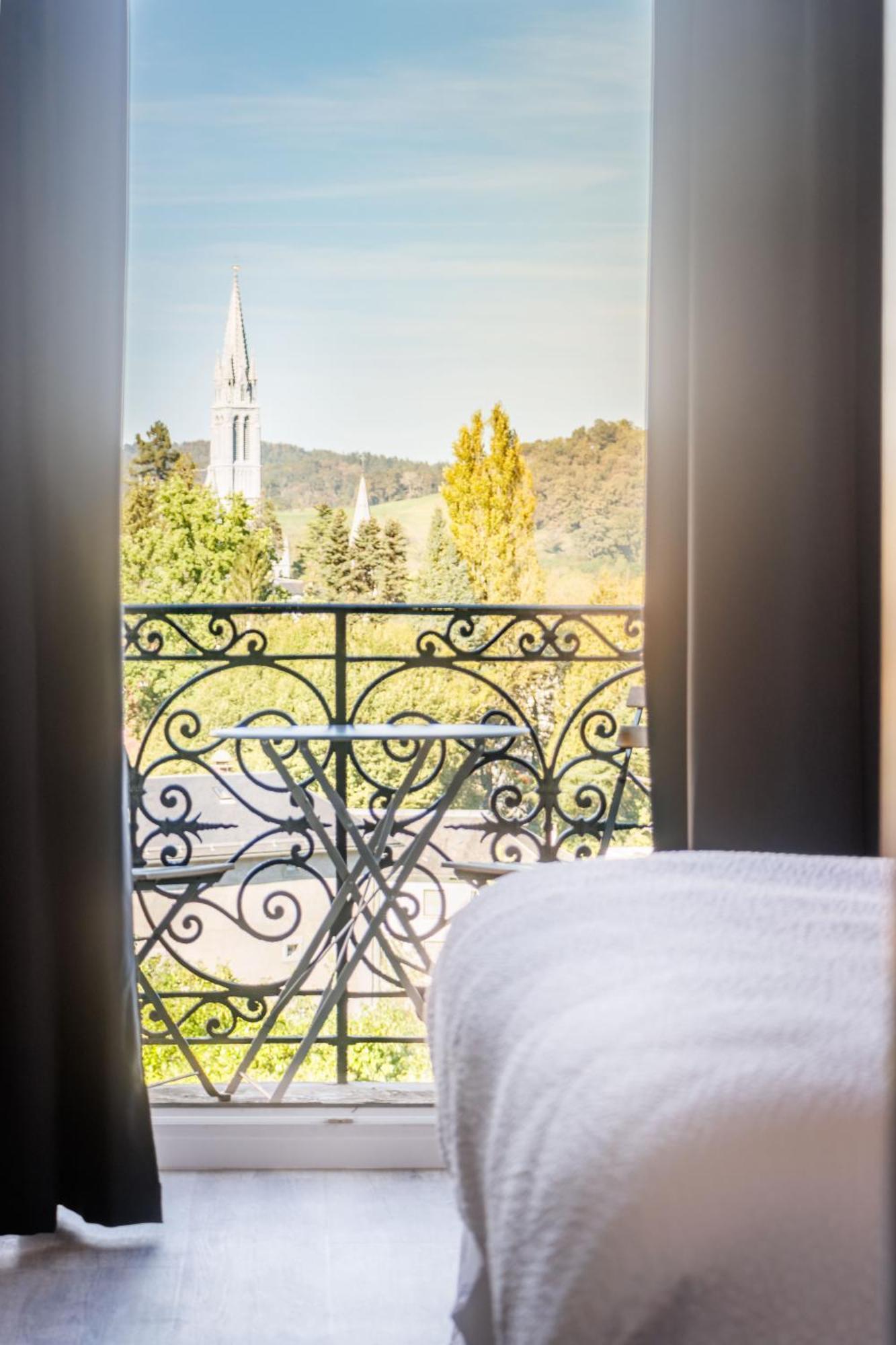 Belfry & Spa By Ligne St Barth Lourdes Buitenkant foto View from a room